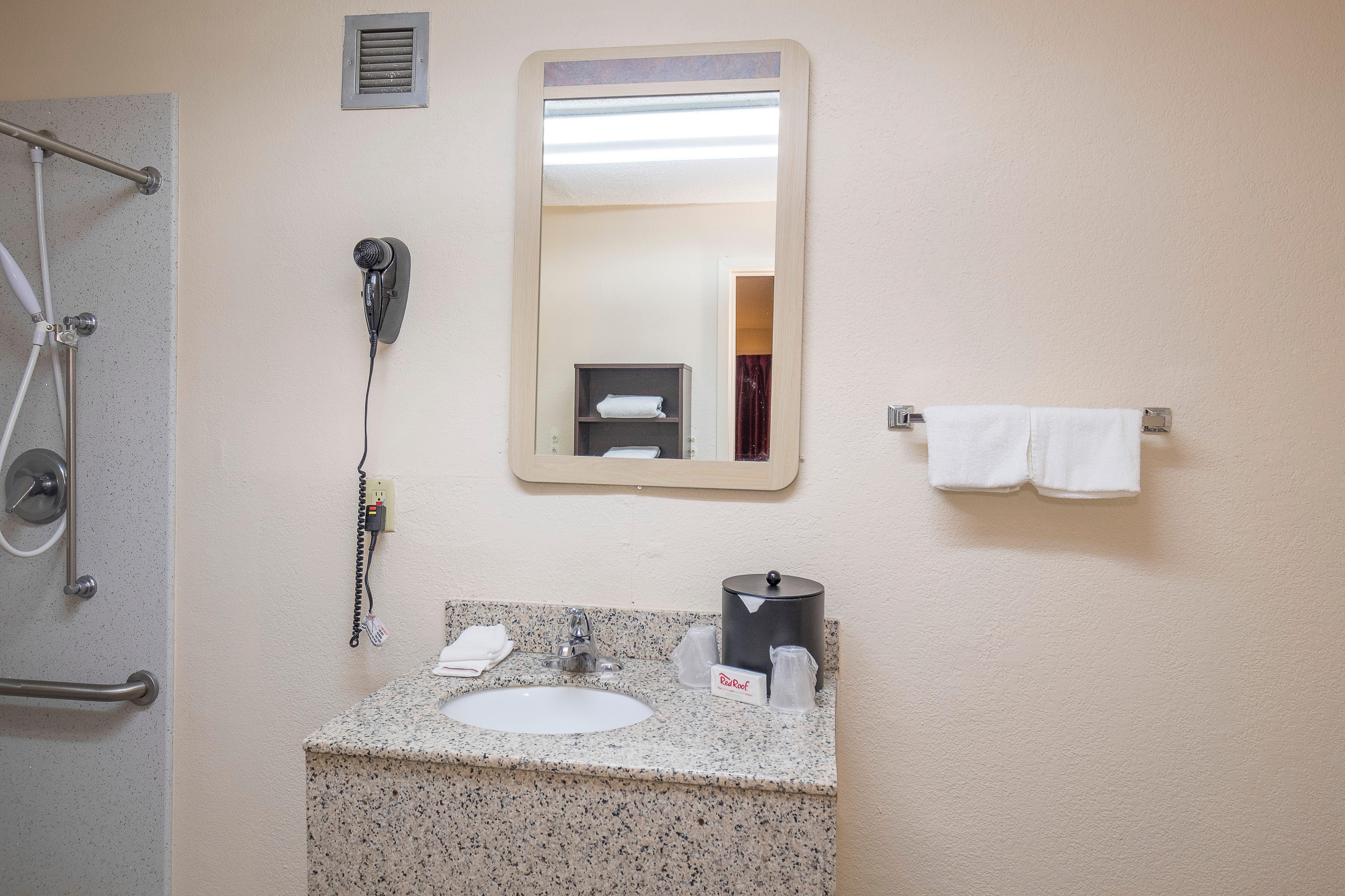 Red Roof Inn וולטרבורו מראה חיצוני תמונה